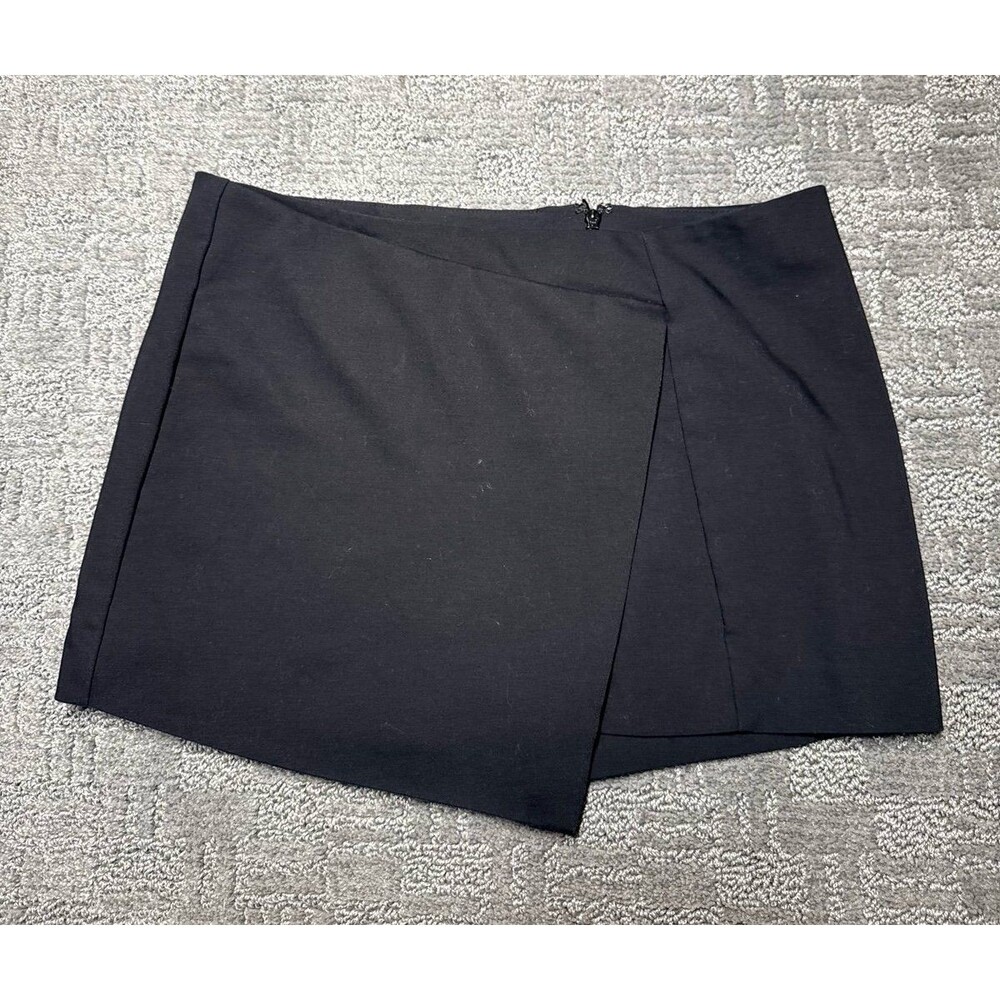 Express Black Skort asymmetrical 6